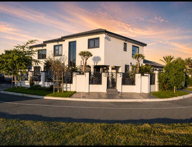 4 BEDROOM HOUSE FOR SALE IN FLAMINGO VLEI